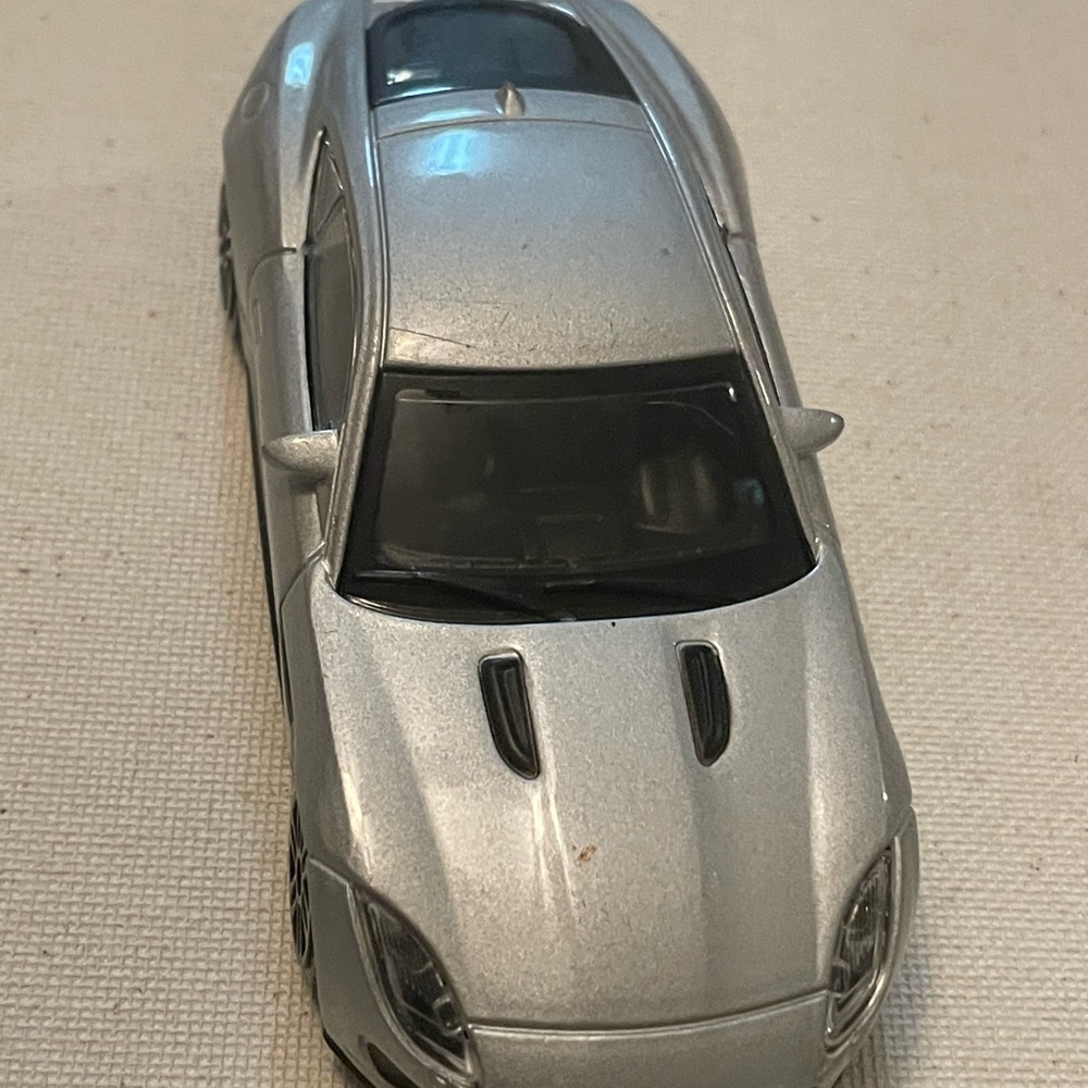 Silver Car - Picture 2 of 5
